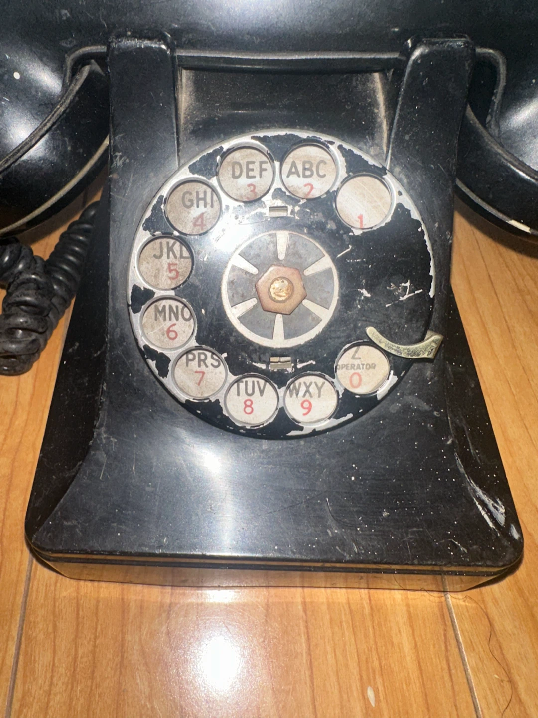 Vintage Rotary Telephones - photo 5