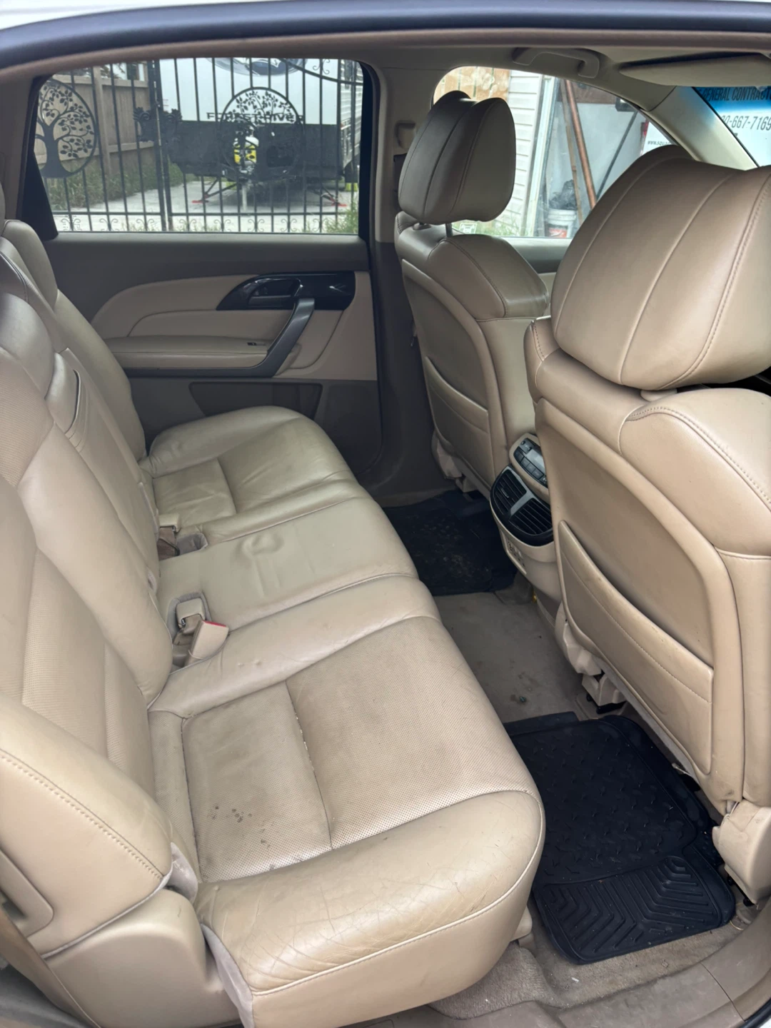 Acura MDX SUV - photo 5