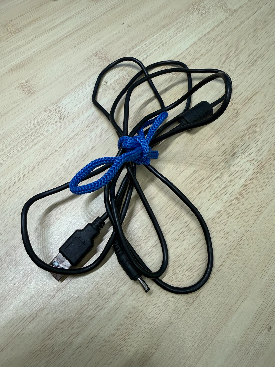 USB to DC Barrel Power Cable