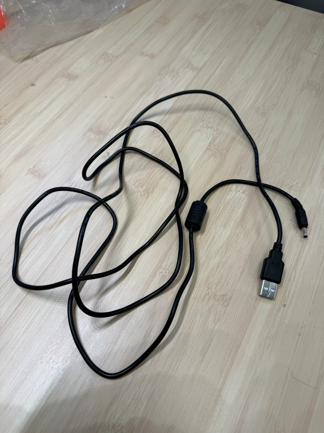 USB to DC Barrel Power Cable - photo 4