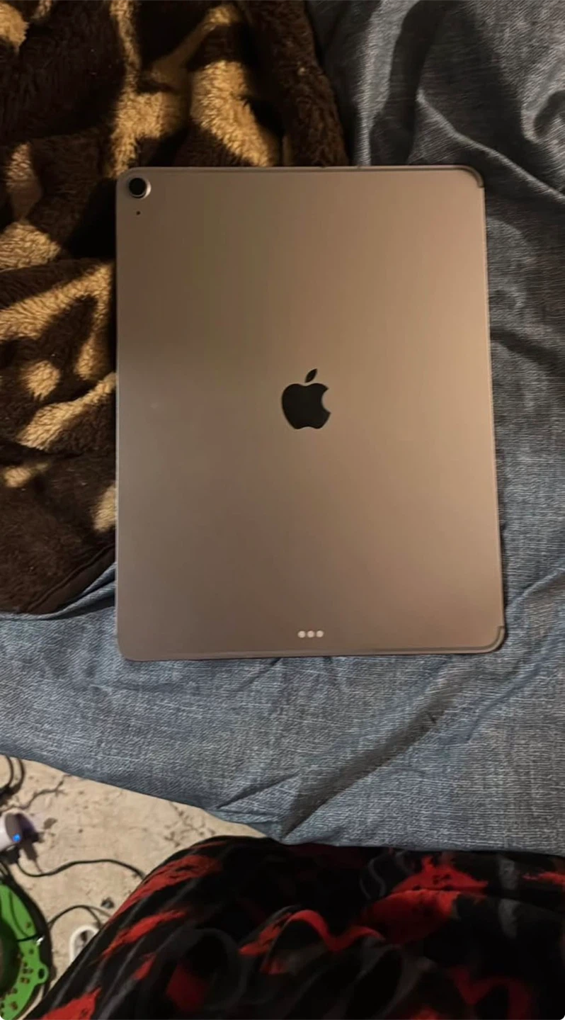 Apple iPad 13 Inch M3 - photo 2
