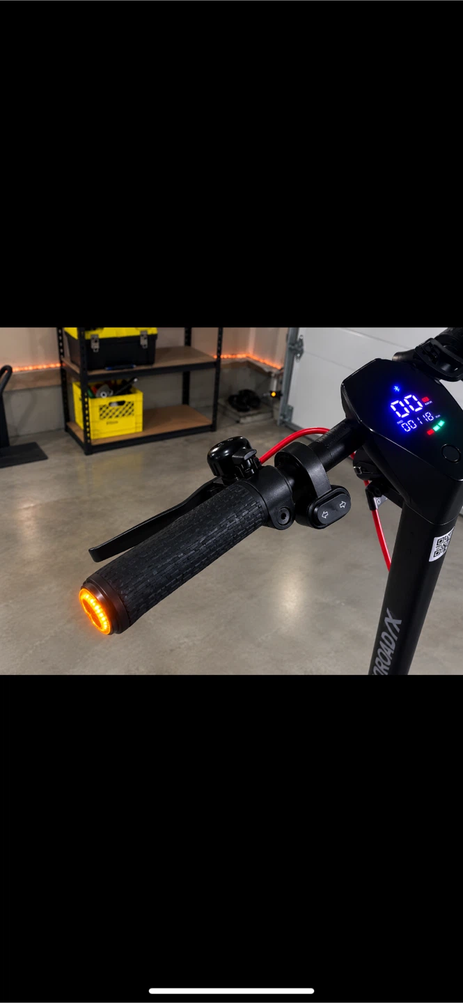 Ecoroad X Electric Scooter - photo 2