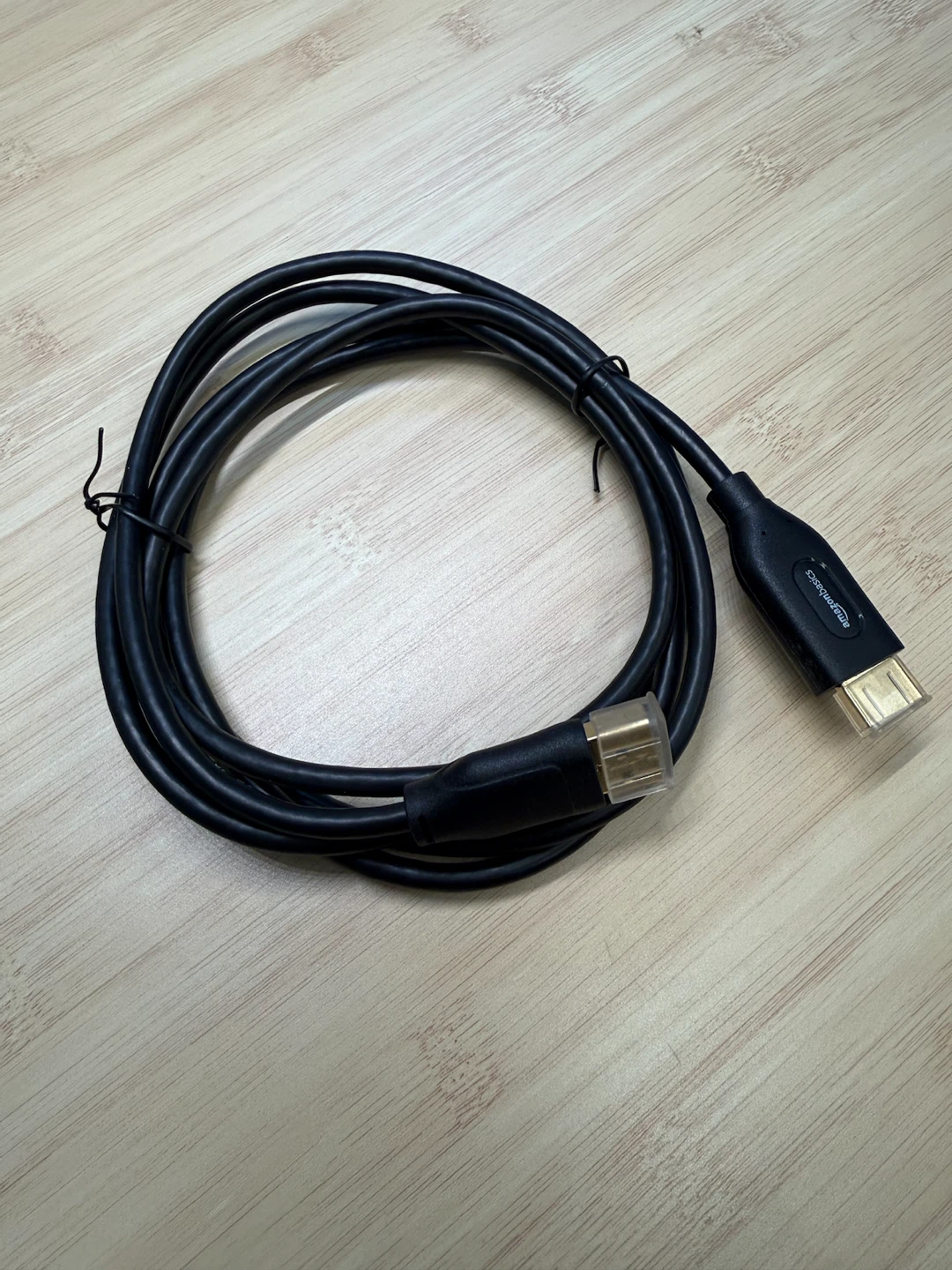 AmazonBasics DisplayPort Cable