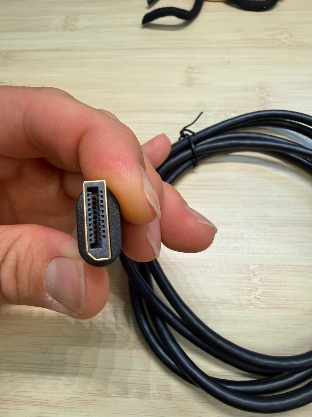 AmazonBasics DisplayPort Cable - photo 5
