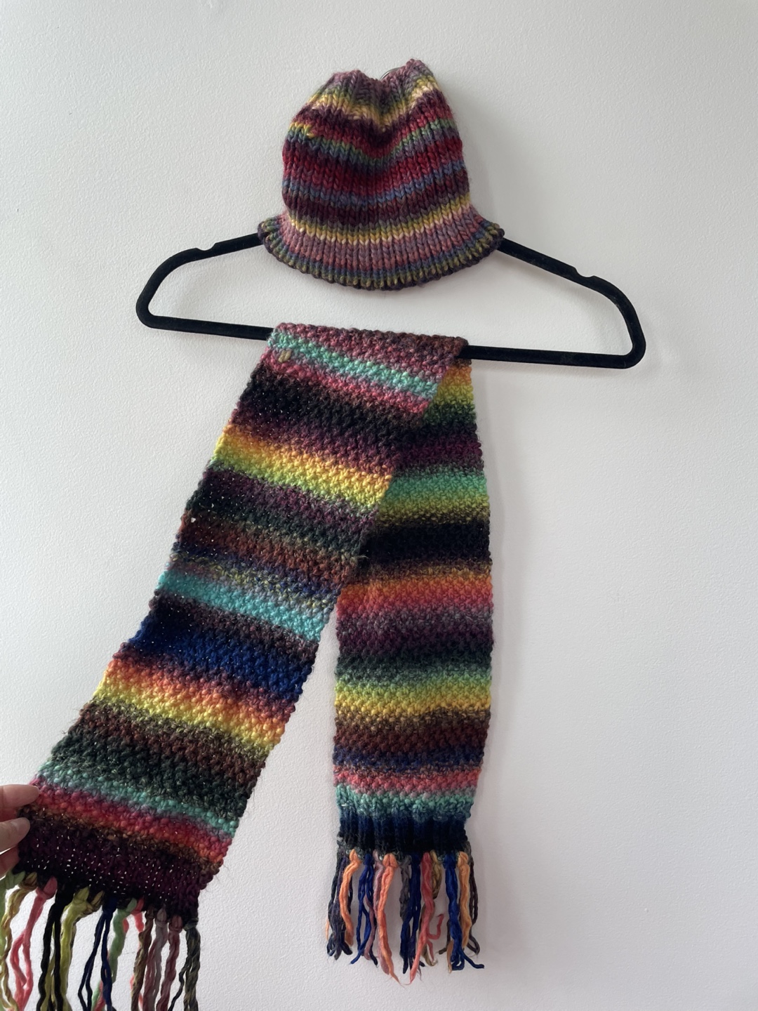 Handmade Scarf & Toque with pony hole - photo 2