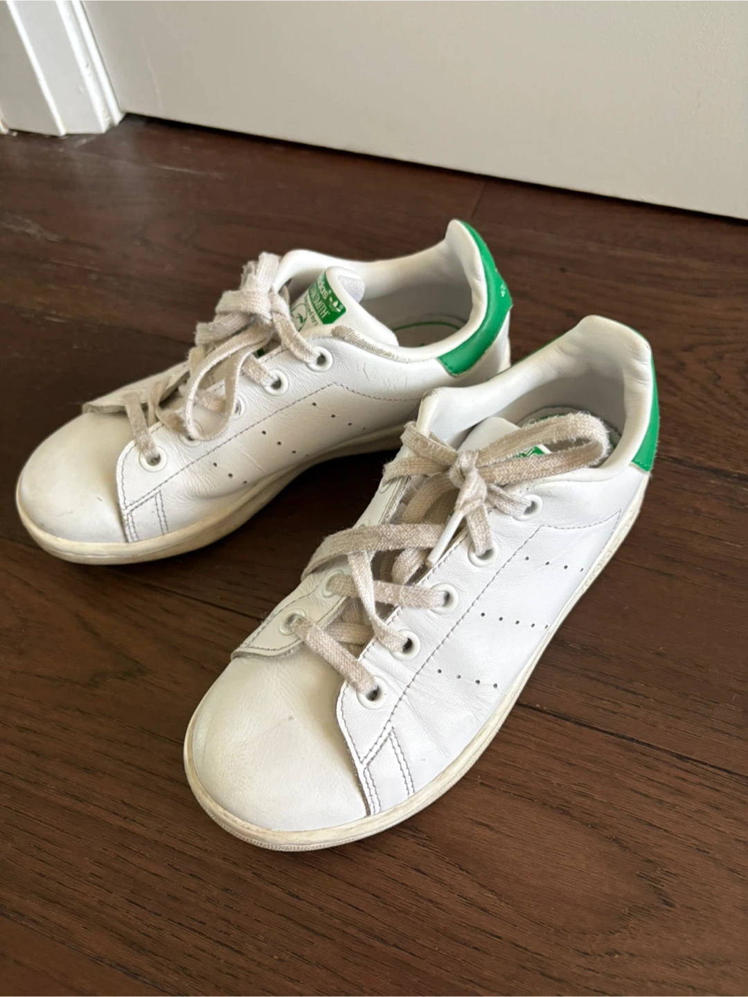 Adidas Stan Smith - kids size 1