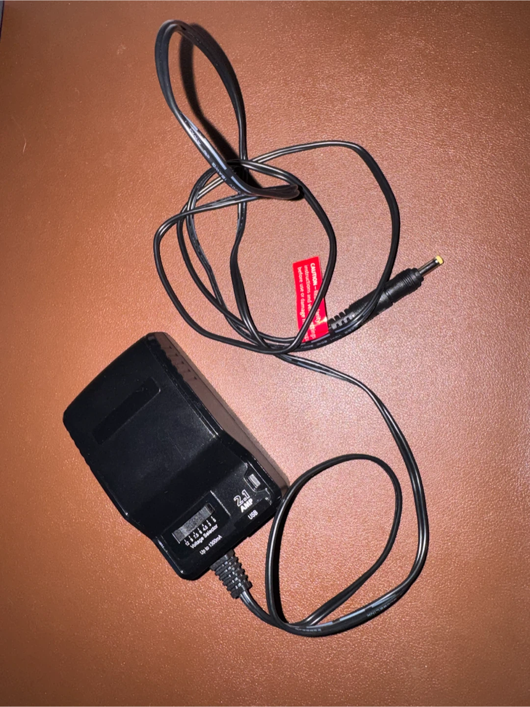 Insignia Universal AC Adapter