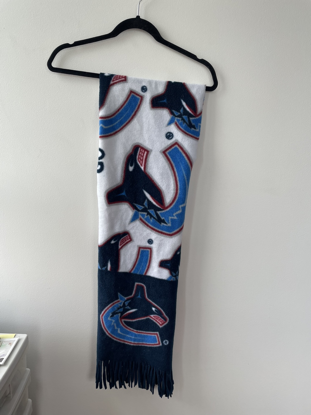 Retro Canucks Scarf - photo 2