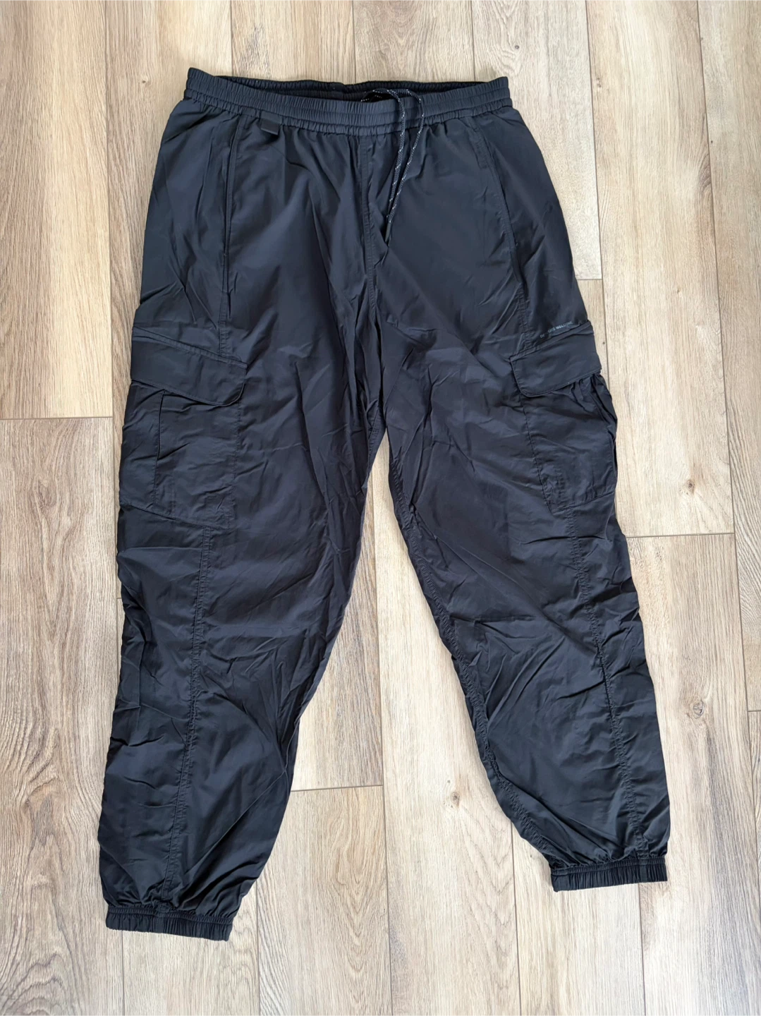Lululemon Lightweight Cargo Mid-rise Hiking Pant - photo 3