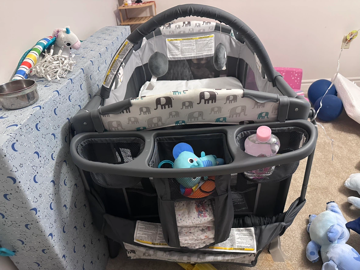 Bassinet, baby rocker and baby gym - photo 3