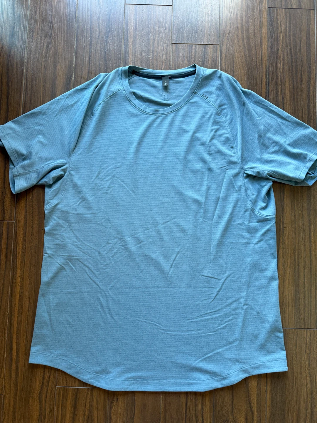 Lululemon License to Train Shirt - Size XL