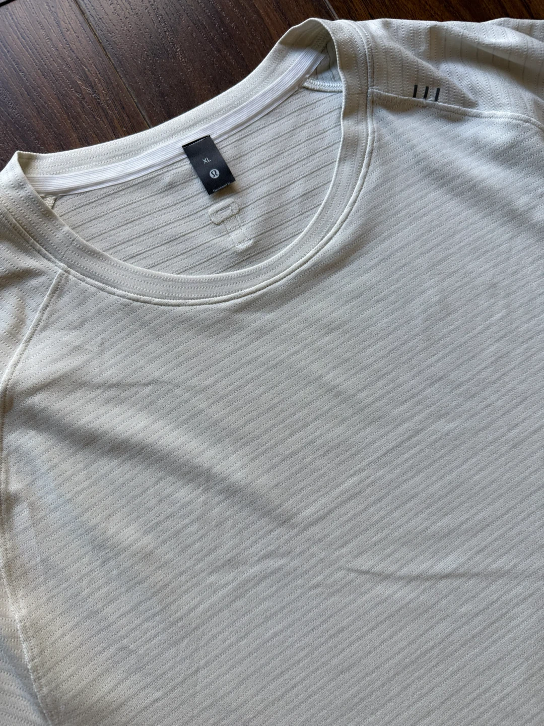 Lululemon License to Train Short Sleeve Shirt - photo 2