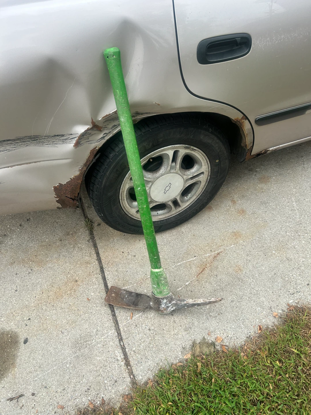 Garden Mattock Pickaxe