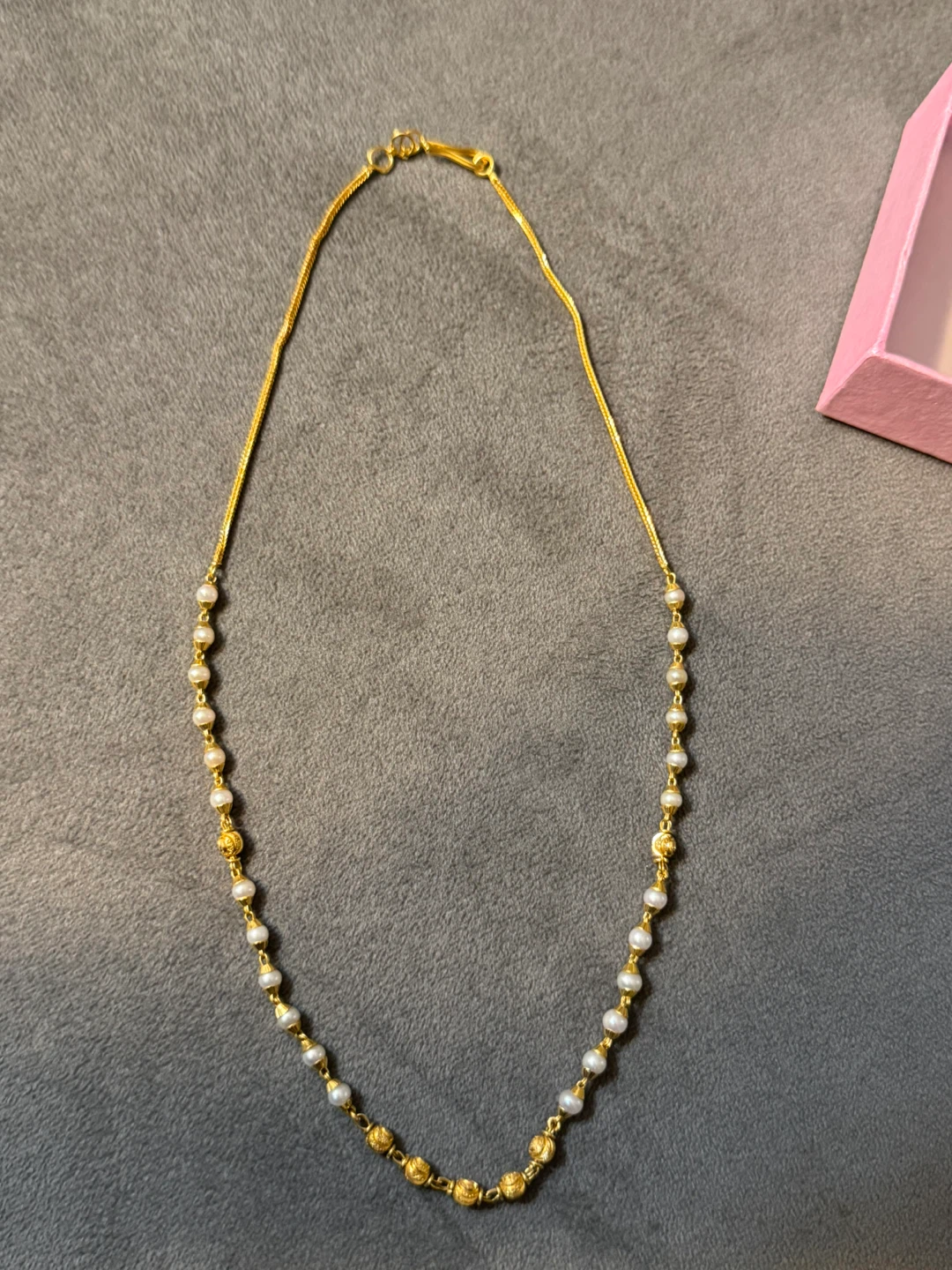 Gold and Pearl Beaded Necklace - photo 3