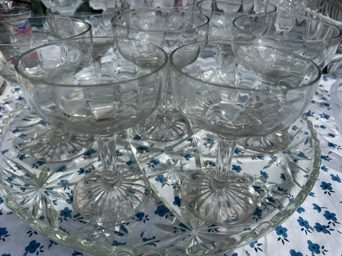Set of 8 Vintage Etched Glass Coupe Glasses