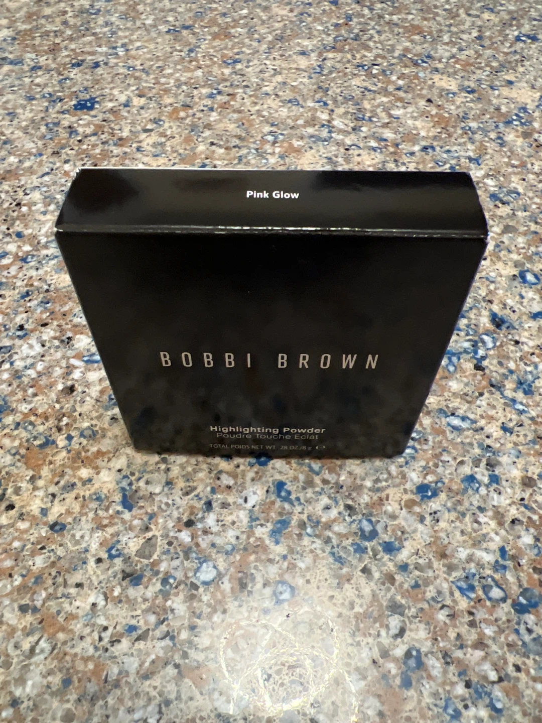 Bobbi Brown Highlighting Powder in Pink Glow - photo 4