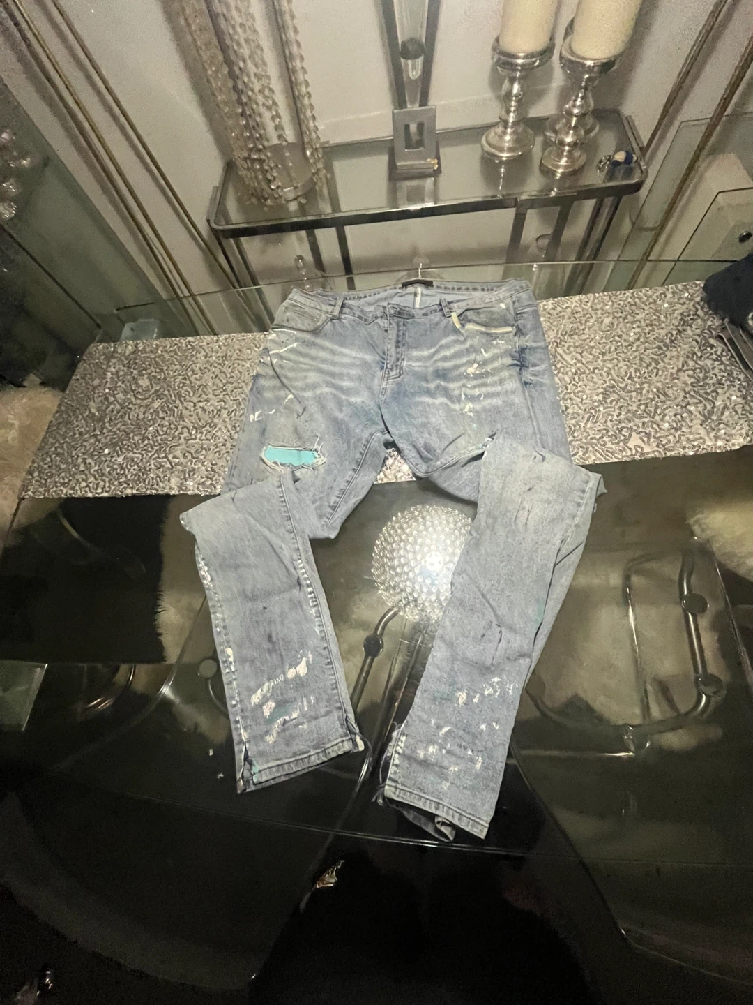 Distressed Light Wash Denim Jeans size 38 amirixgallerydebt