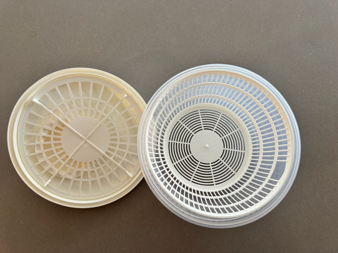Legnoart Cutting Board, Board holder, and IKEA Salad Spinner - photo 3