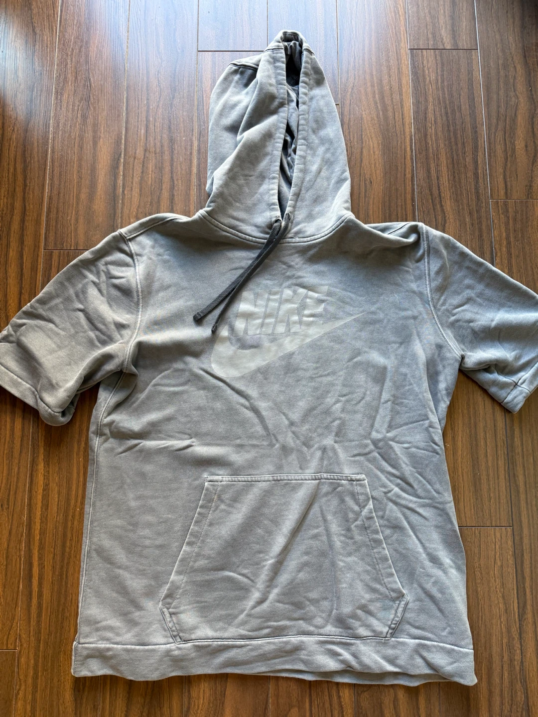 Nike Short Sleeve Grey Hoodie