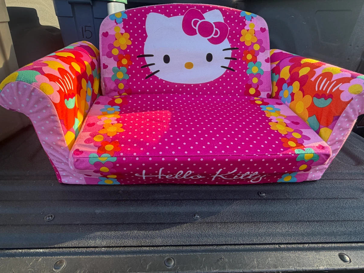 Hello Kitty Flip-Out Children's Sofa