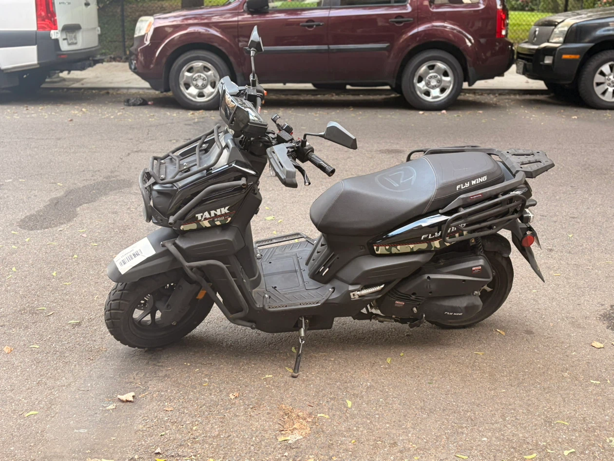 Fly Wing Tank Scooter - photo 2