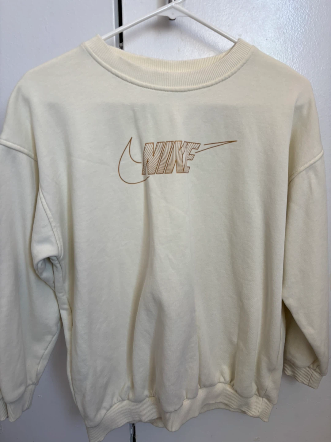 Nike Cream Crewneck Sweatshirt