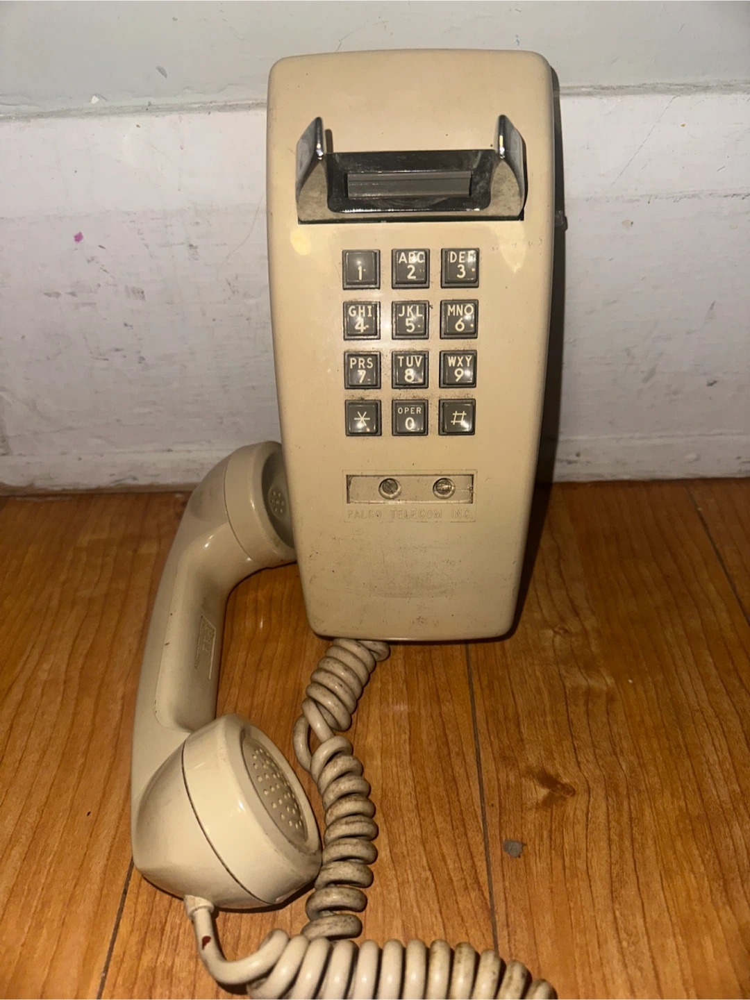 Vintage Push Button Telephone - photo 3