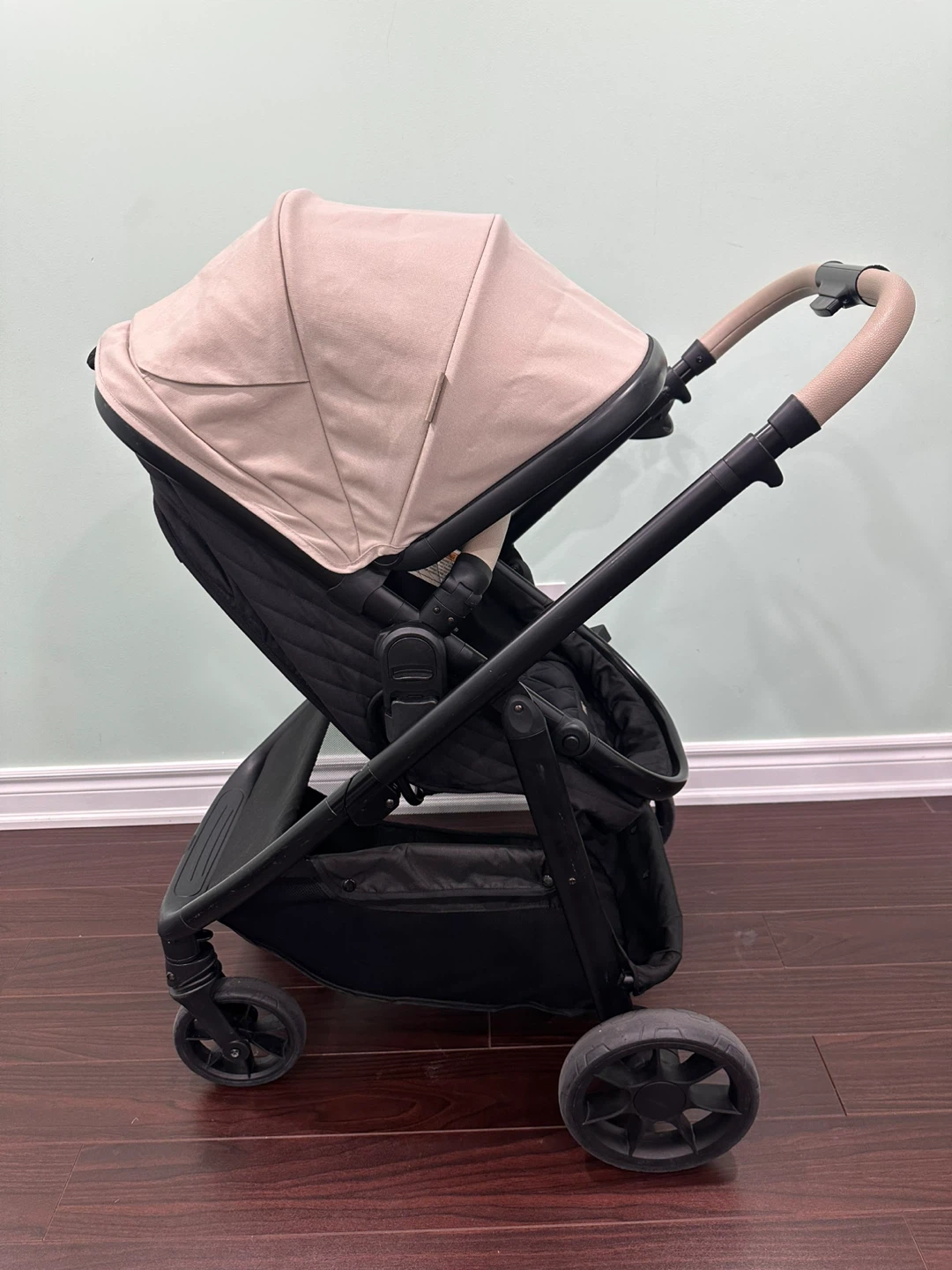 Excellent Safety 1st stroller + car seat! - photo 5