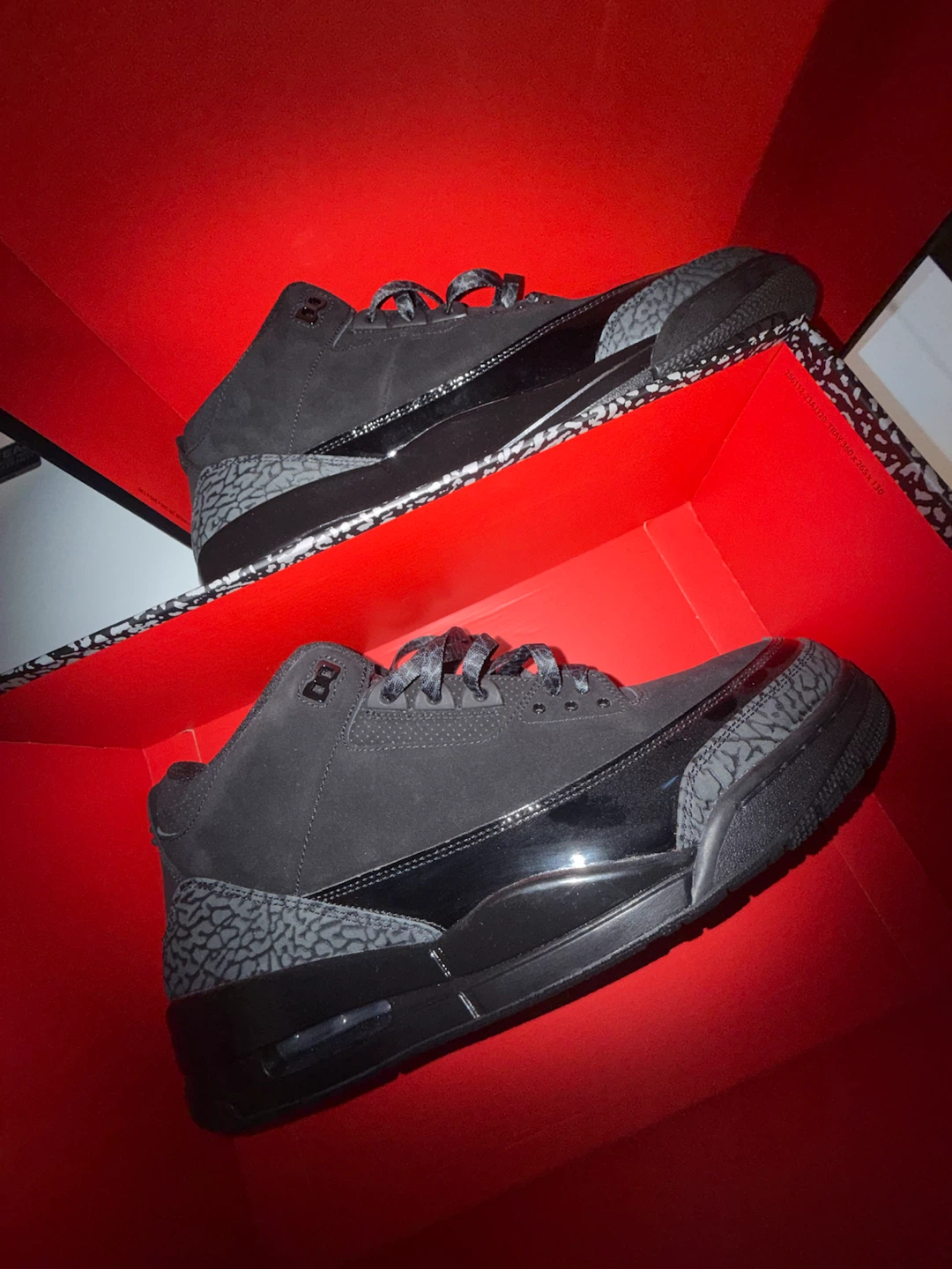 Jordan 3 Retro Black Cat - photo 5
