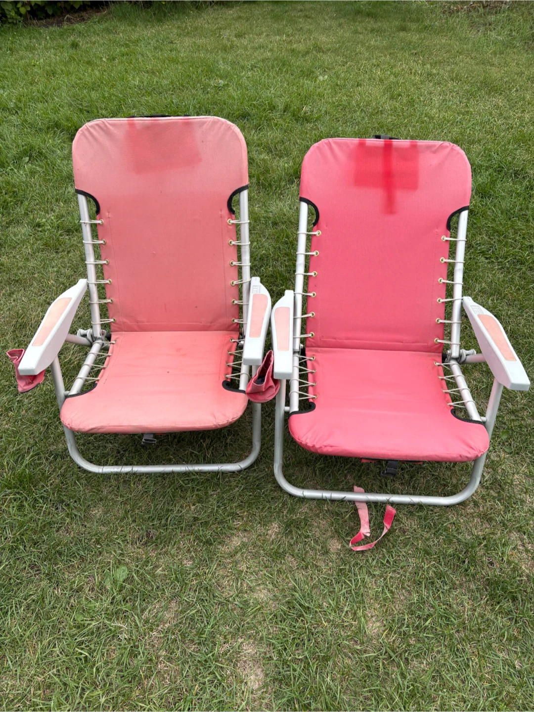 Two Rio Adventure Pink Beach Chairs