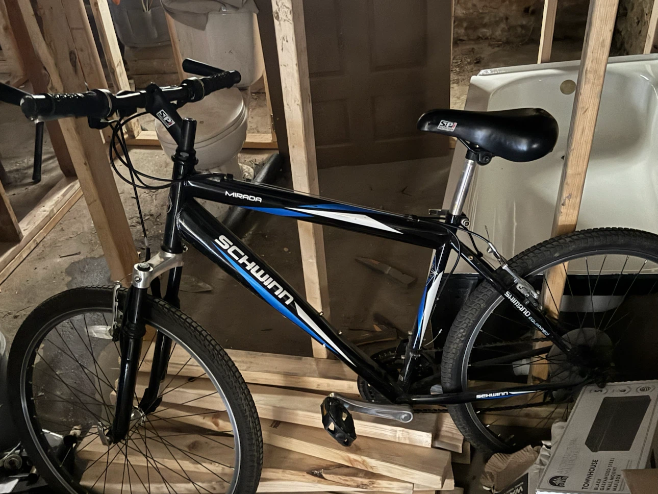 Schwinn Mirada Mountain Bike