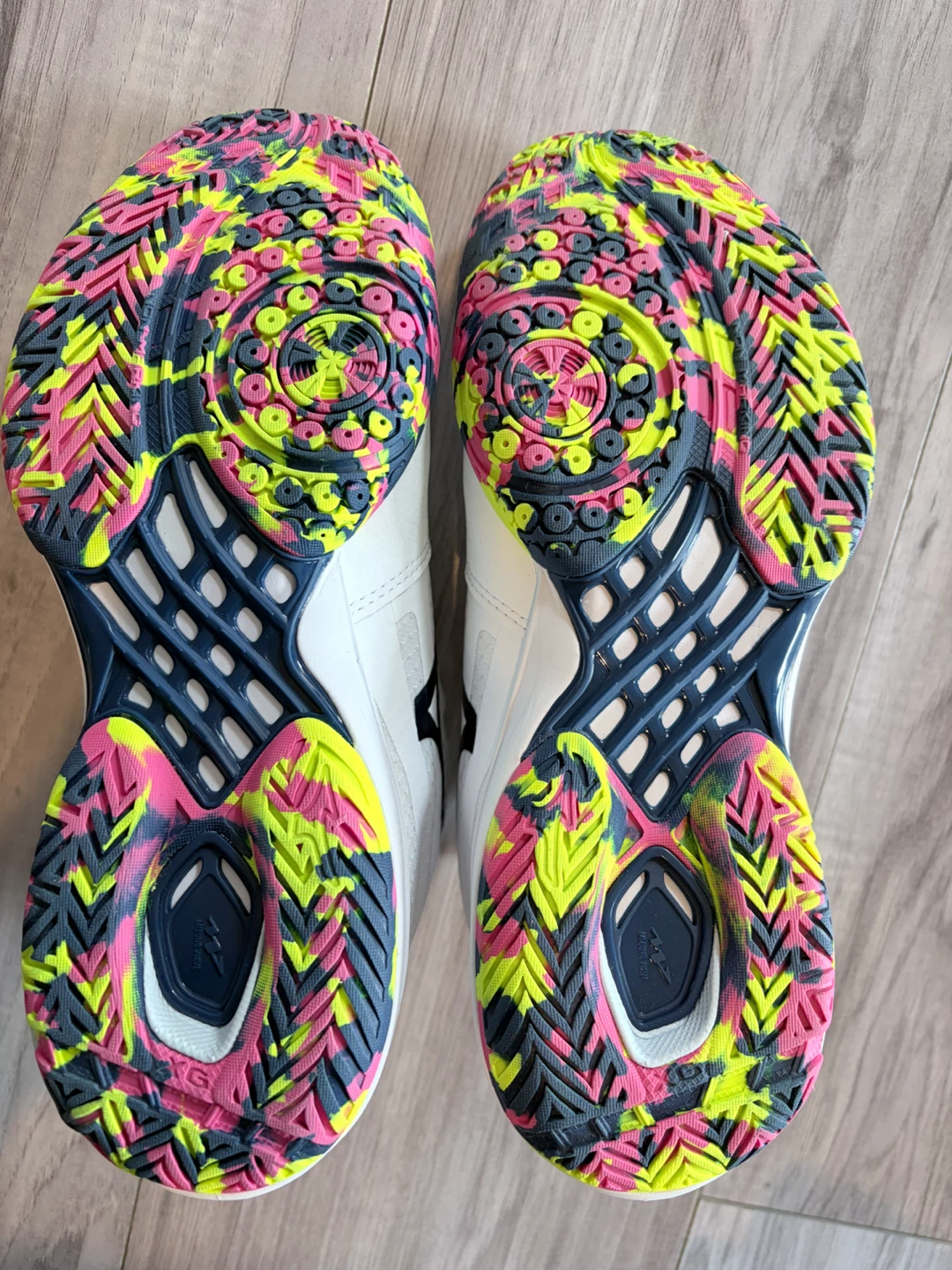 Mizuno Wave Claw 4 Badminton/Indoor Court Shoes 24.5cm - photo 2