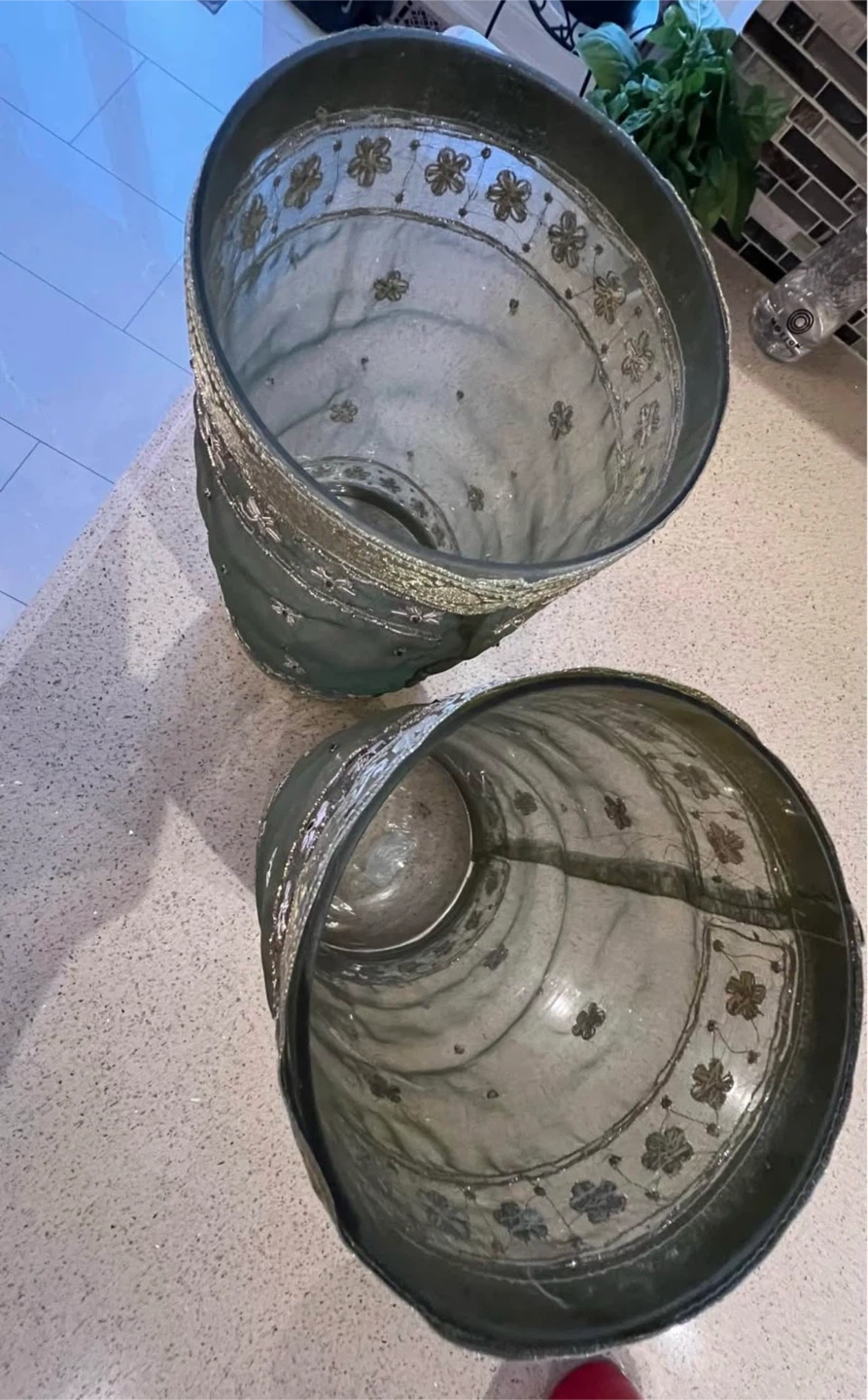 Pair of glass vases from Bowring - photo 3