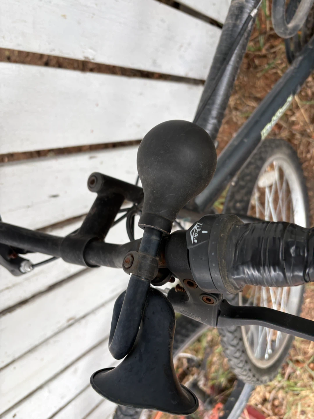 Supercycle HighPeak Mountain Bike - photo 2