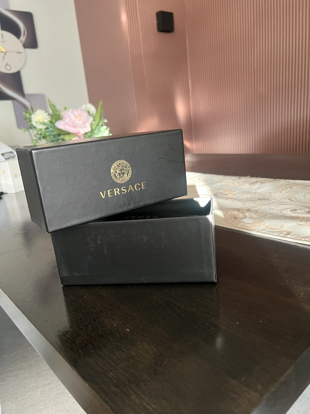 Versace Tribute Gold Sunglasses - photo 3