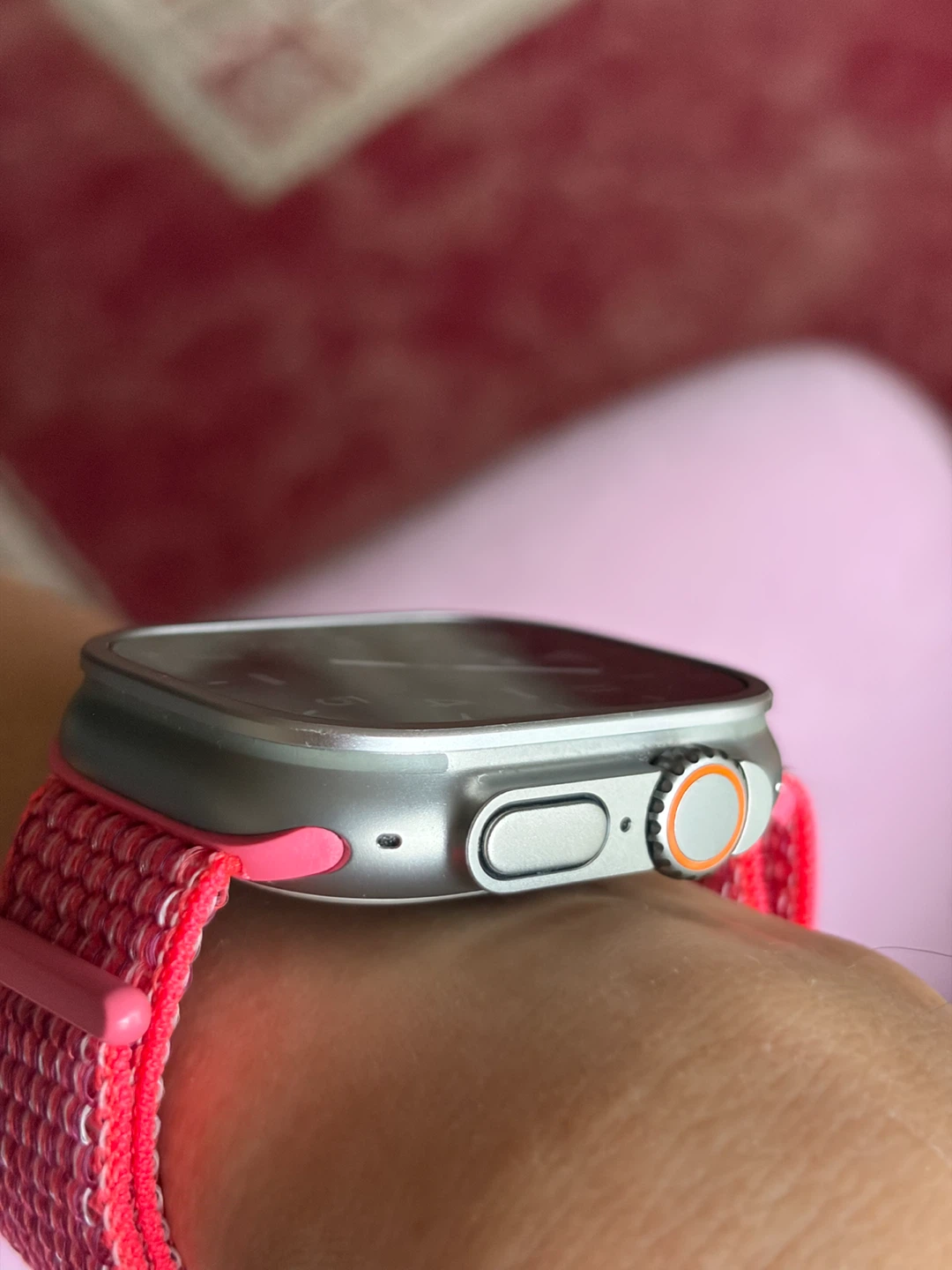 Apple Watch Ultra 2 - photo 2