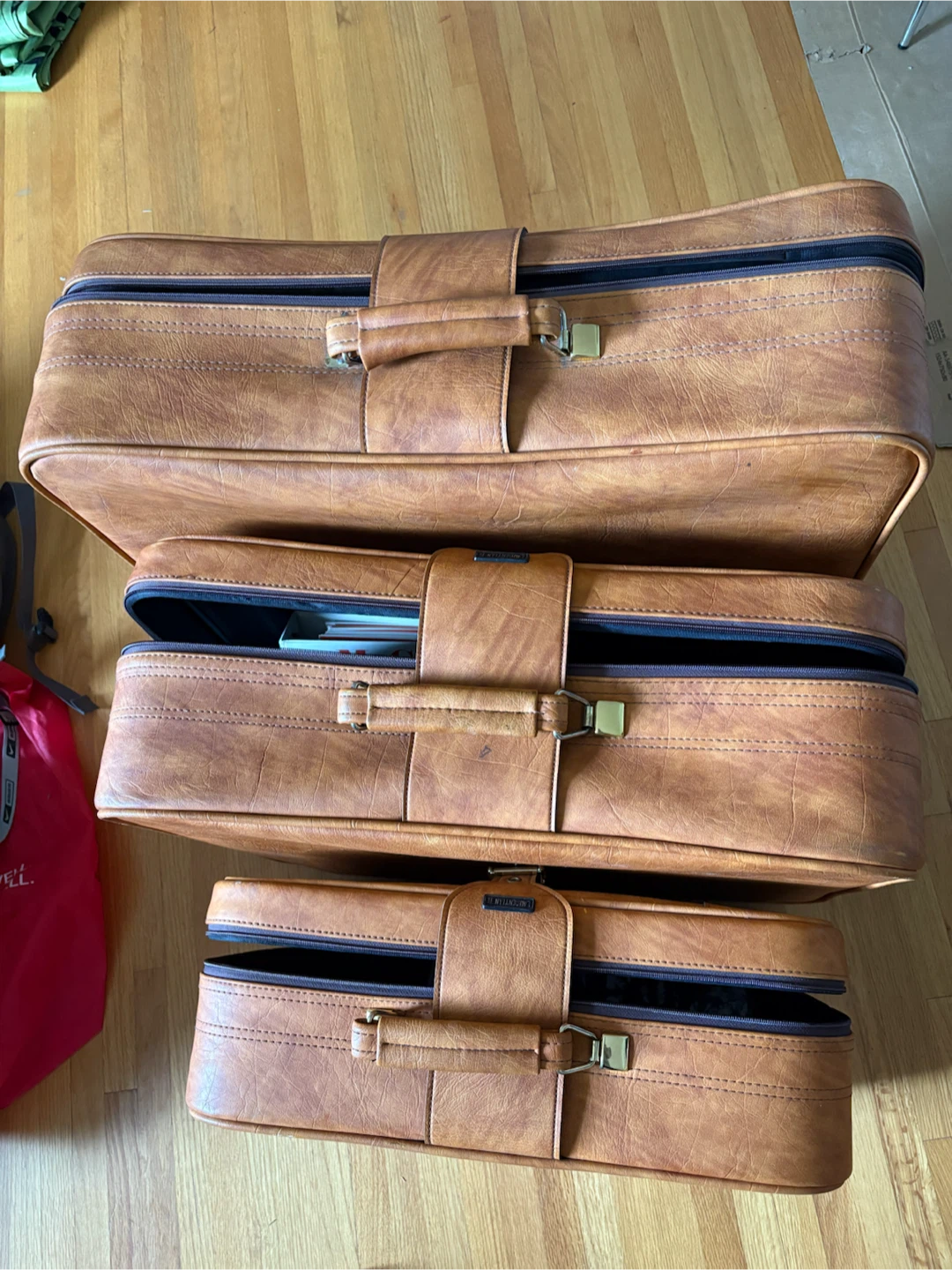 Laurentian II Vintage Brown Suitcase Set - photo 2