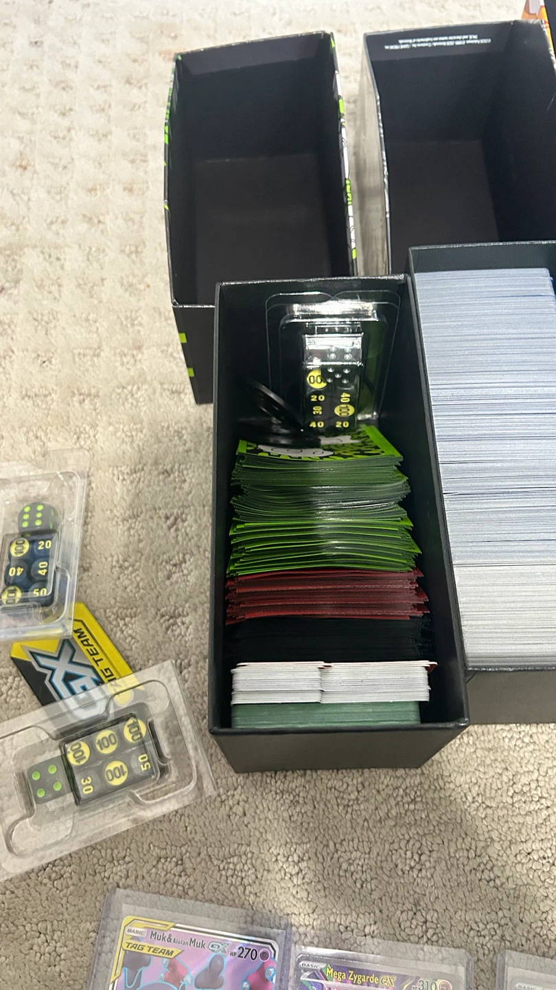 Pokemon bulk and some more expensive cards - photo 2
