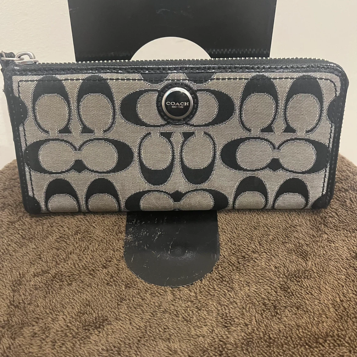 Coach Signature Zip-Around Wallet