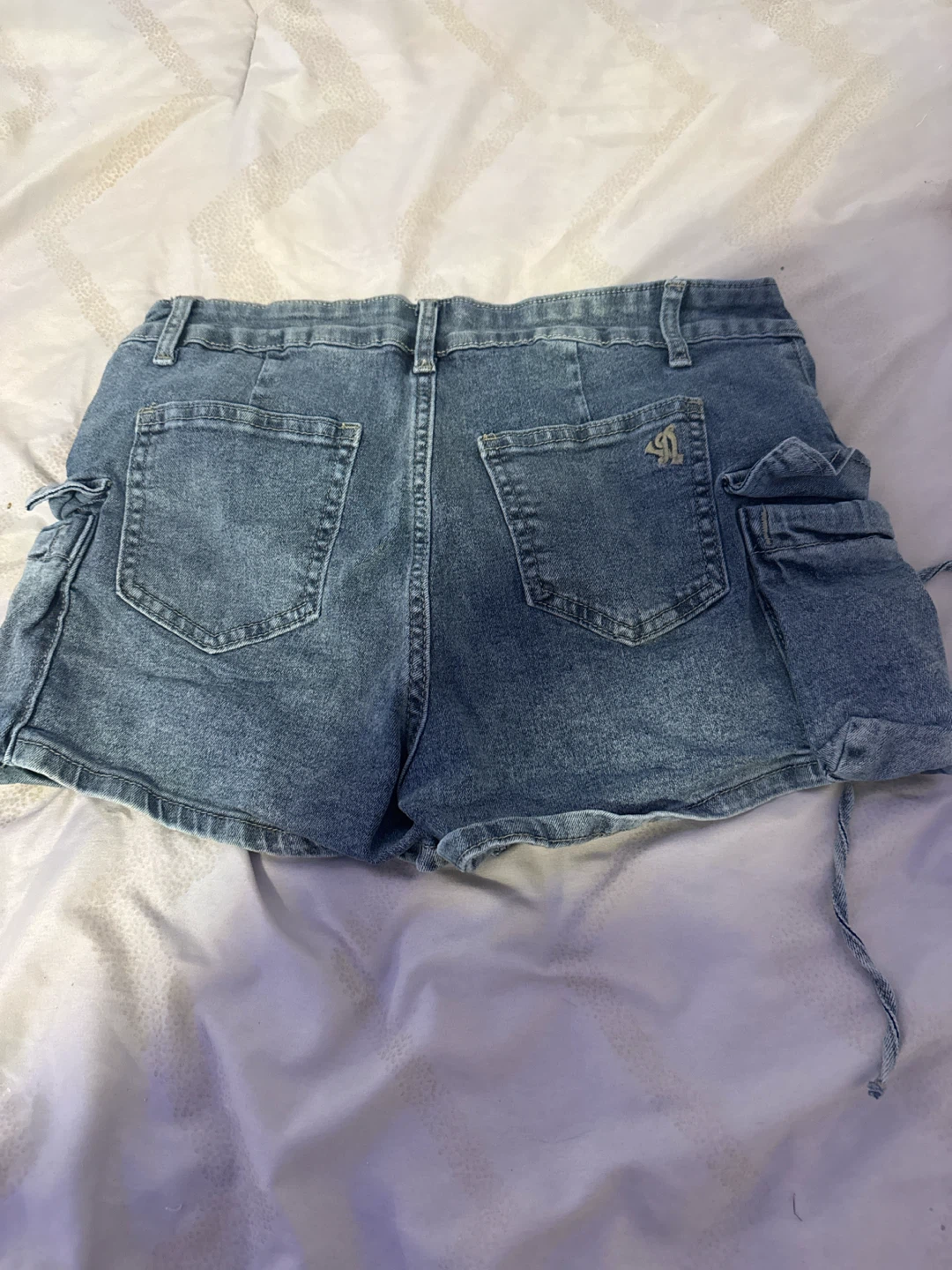 VIP JEANS Medium Denim Cargo Shorts - photo 2