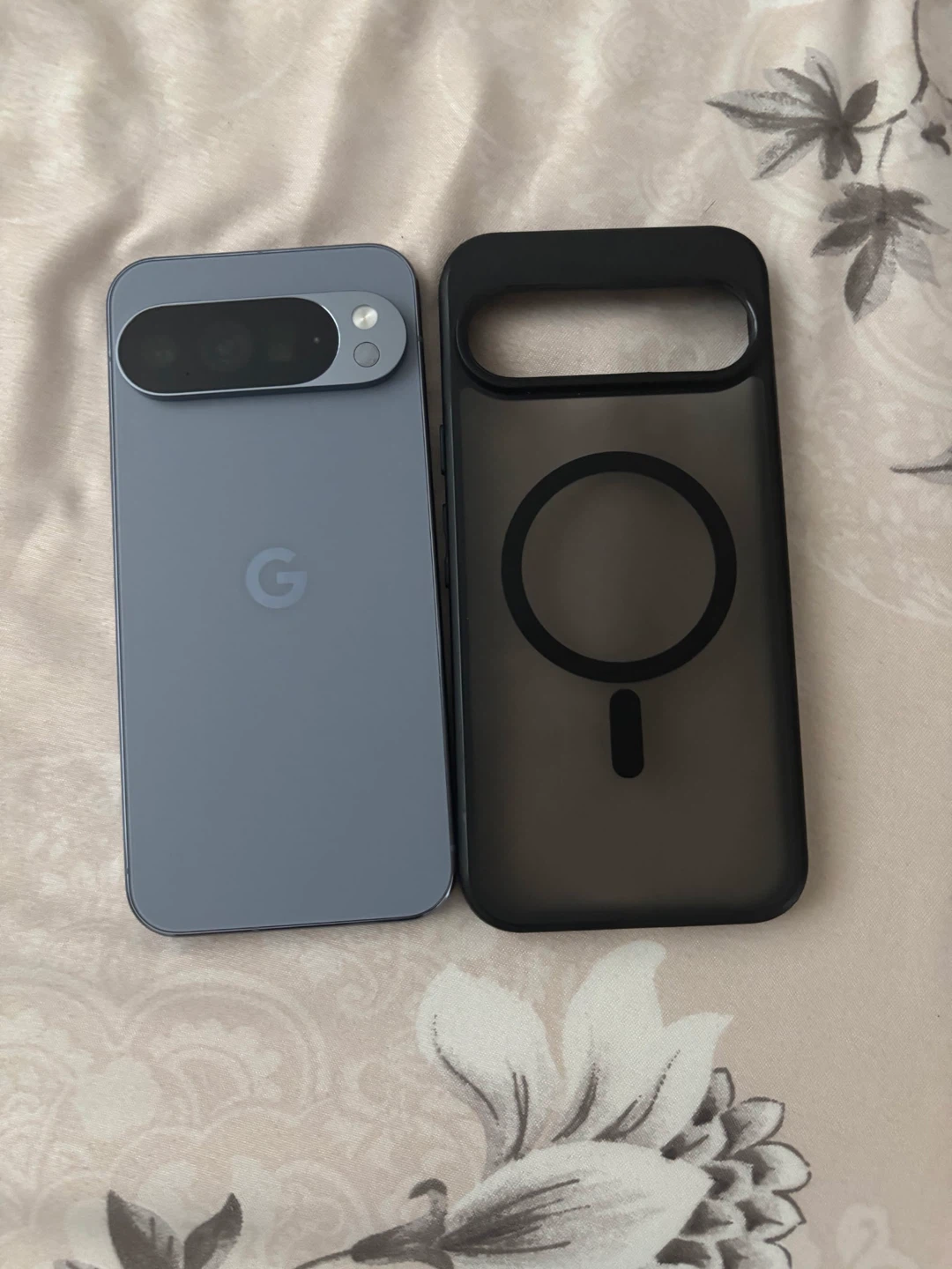 Google Pixel 10 PRO XL Unlocked phone
