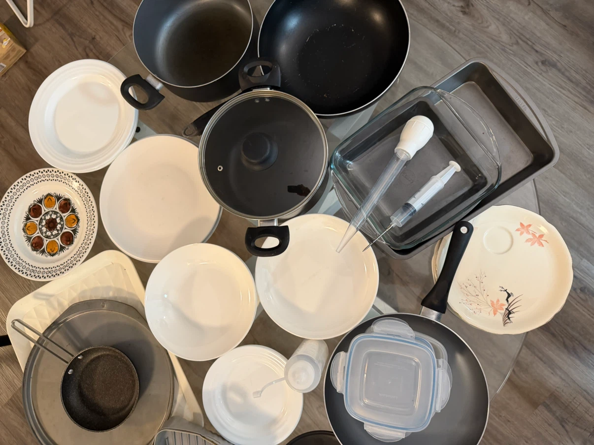 Full Kitchenware and Dinnerware Sale - photo 4