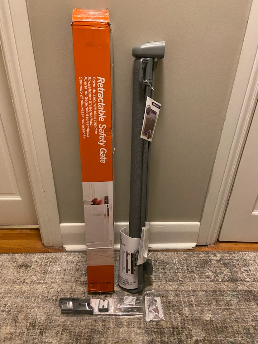 New Retractable Baby Gate 33"x71" Grey - photo 4