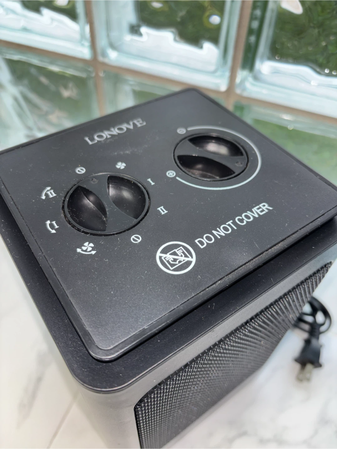 LONOVE Portable Electric Heater - photo 2