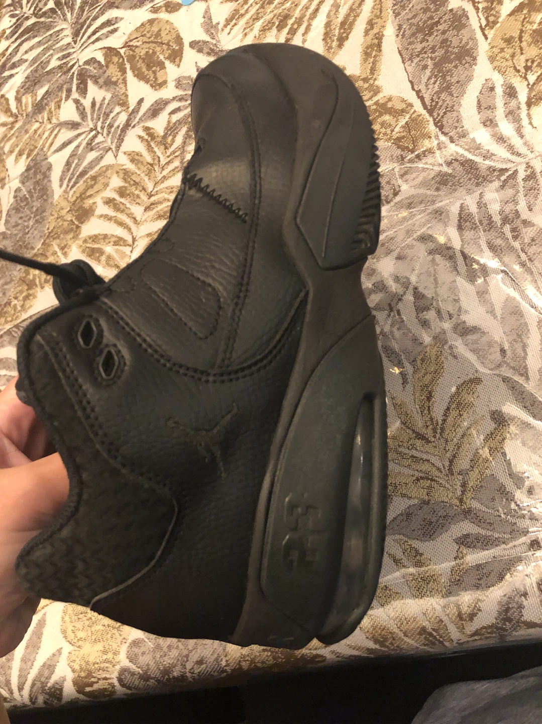 Nike Jordan Kids Black Sneakers Size 5.5Y - photo 3