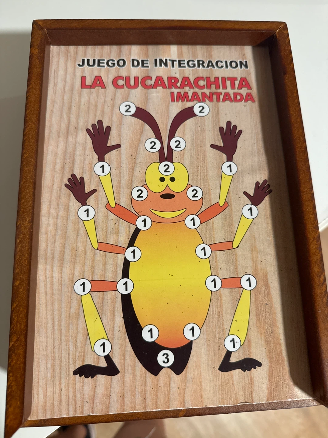 La Cucarachita Imantada Board Game