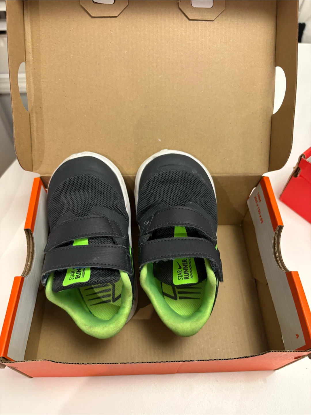 Nike Star Runner Shoes Size 6C