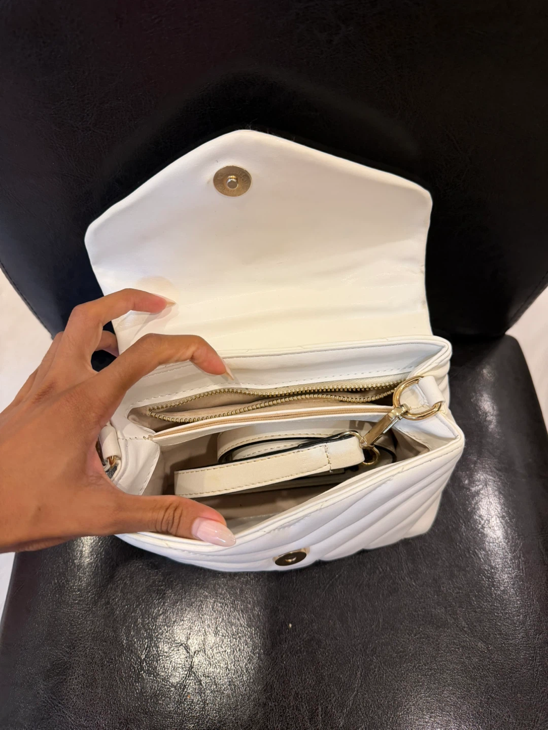 White crossbody bag - photo 2