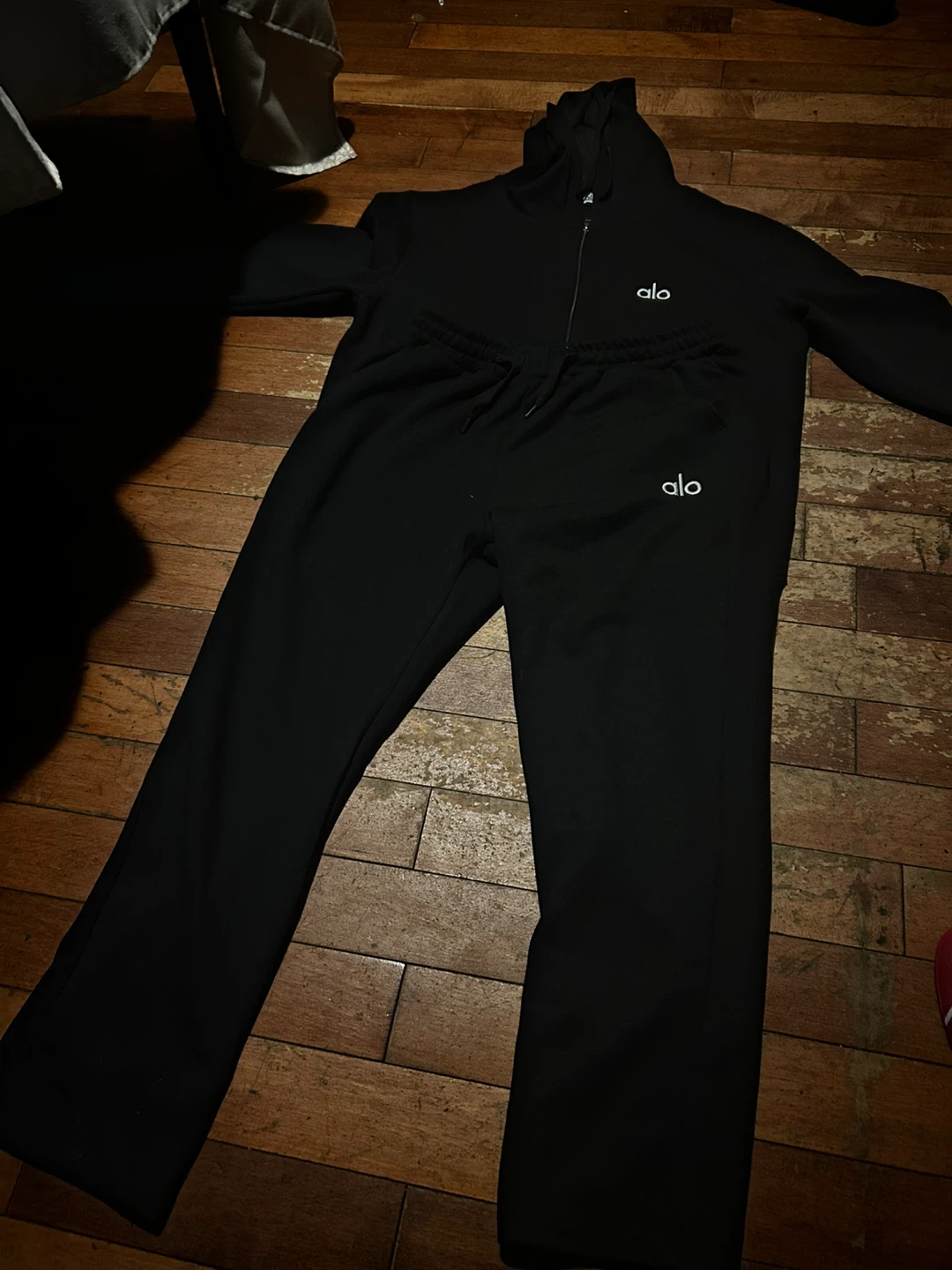 Alo Yoga Black Tracksuit Set
