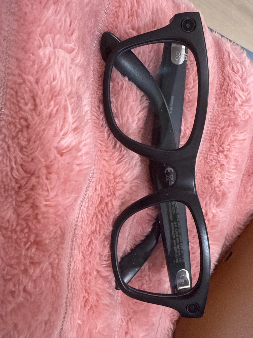 Ray-Ban Meta Smart Glasses gen 2